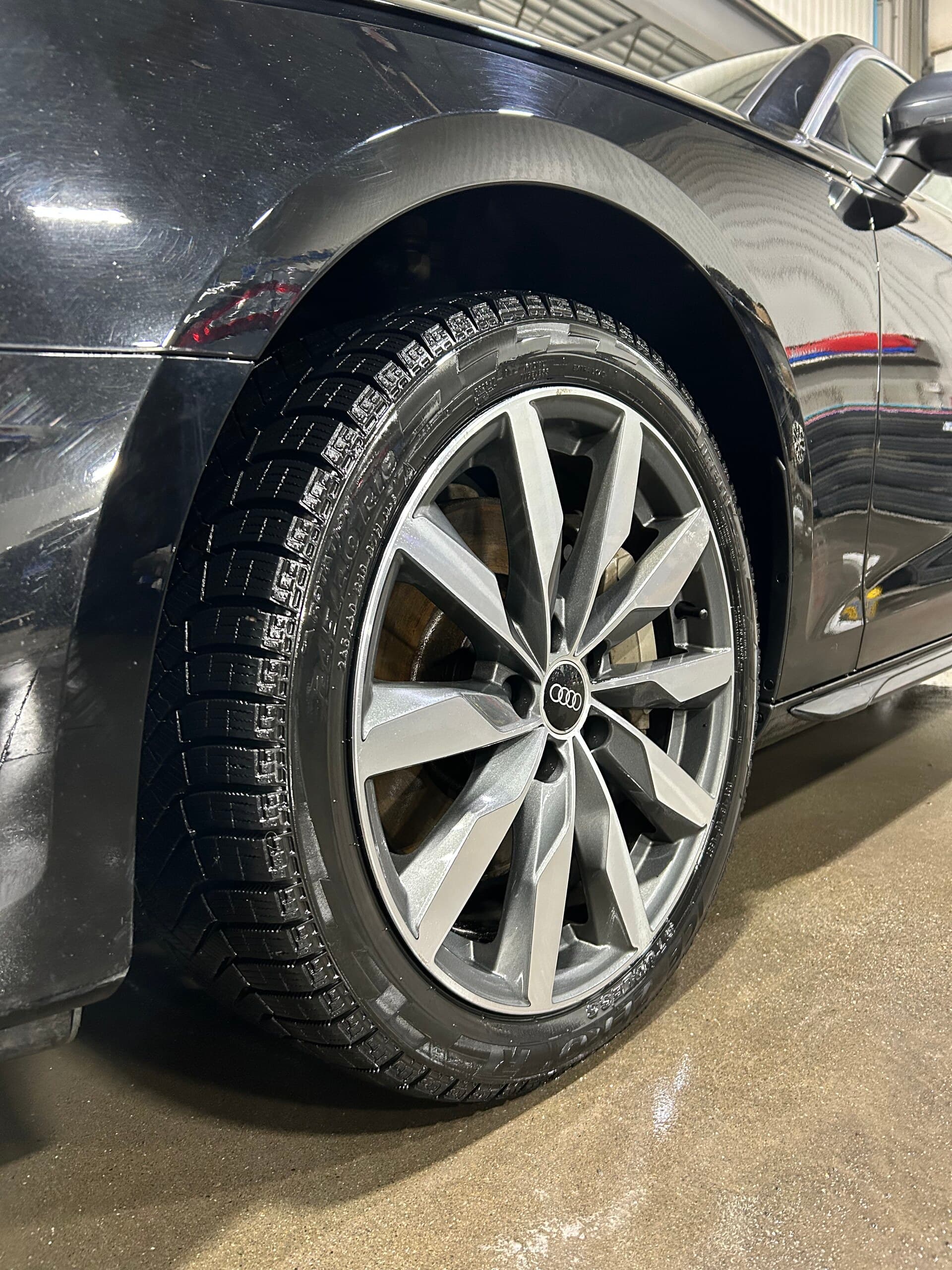 Audi auto detailing by SoClean Detailz, Saint-Eustache