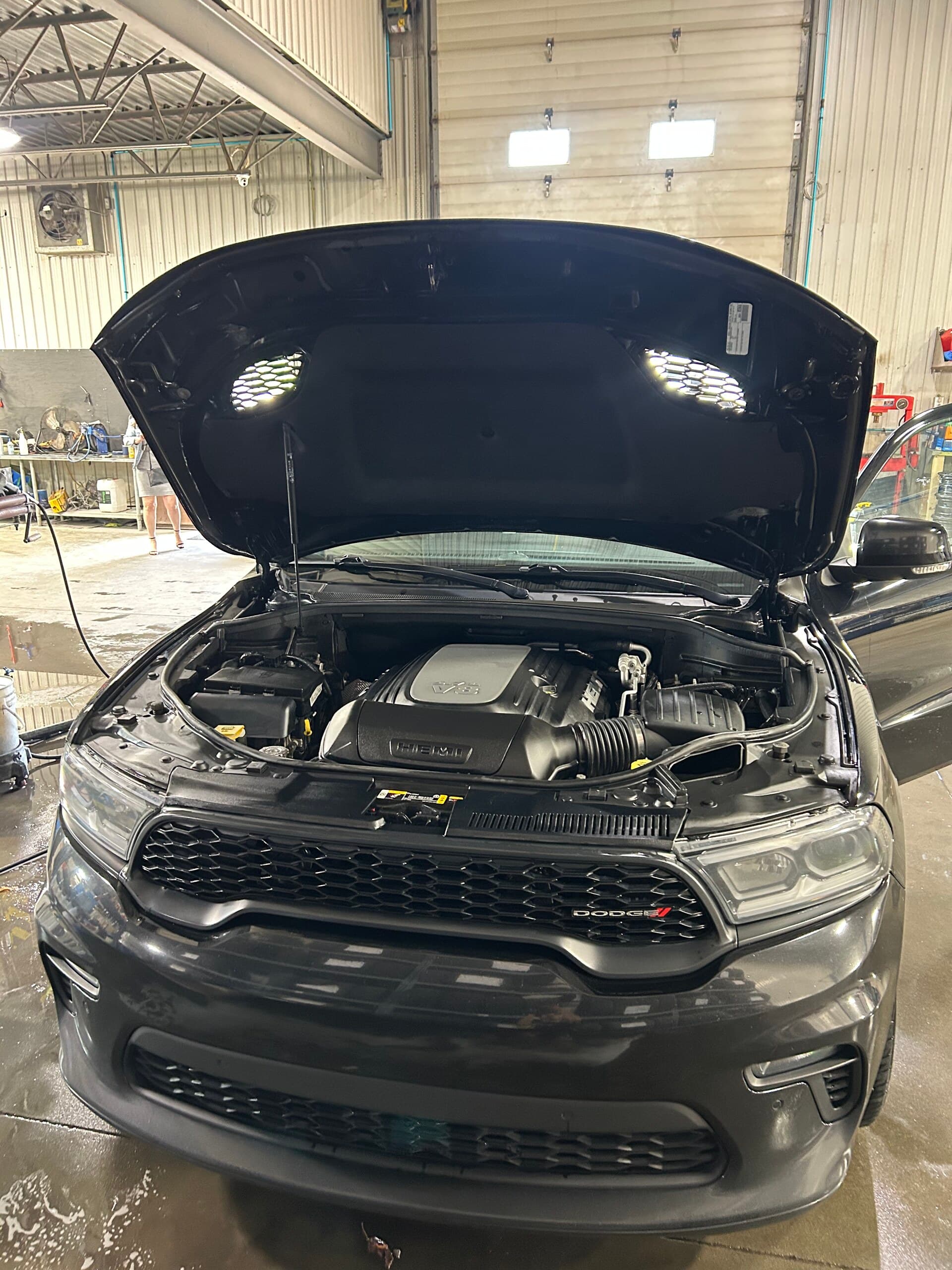 Dodge Charger auto detailing by SoClean Detailz, Saint-Eustache