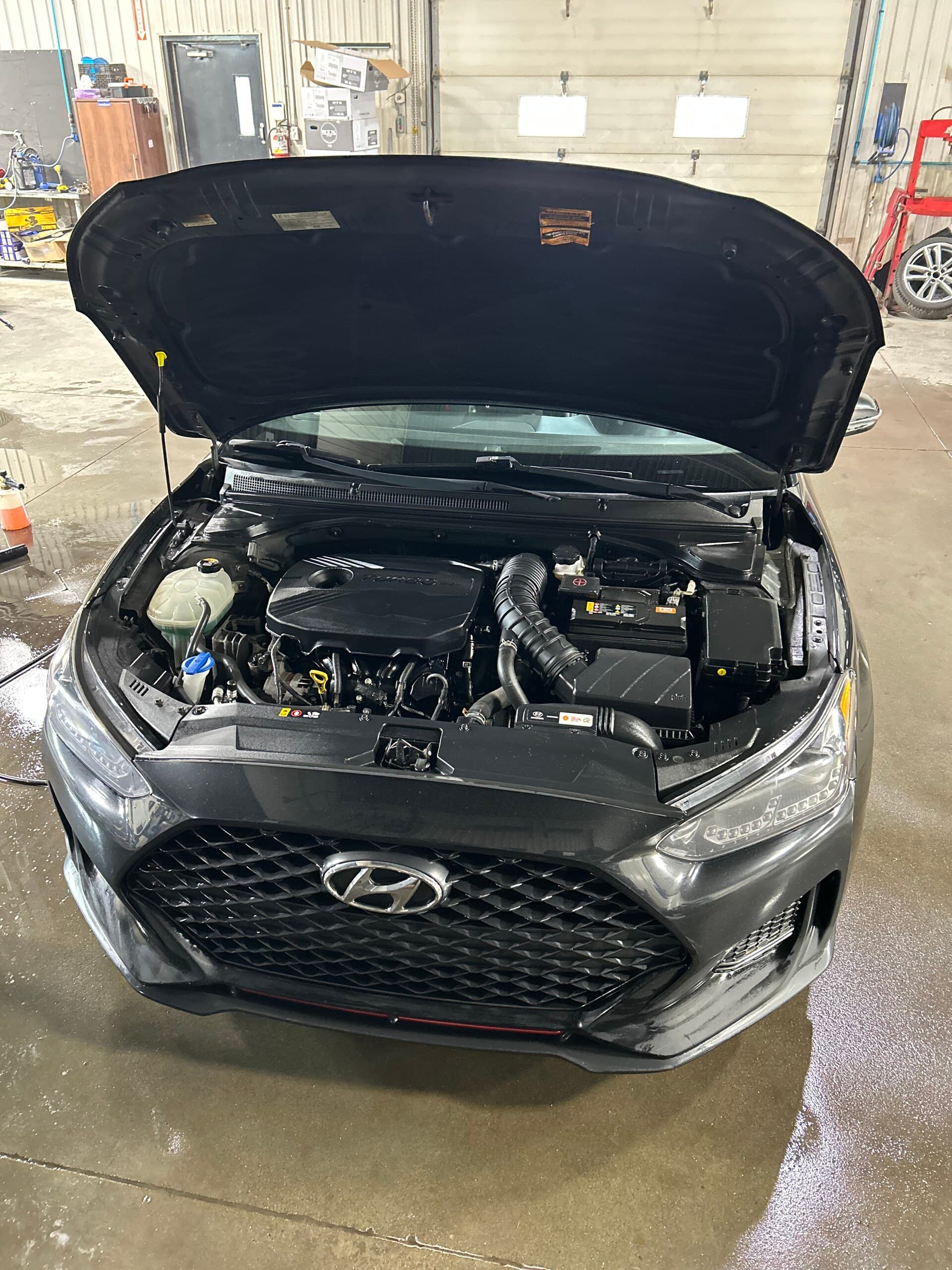 Hyundai auto detailing by SoClean Detailz, Saint-Eustache