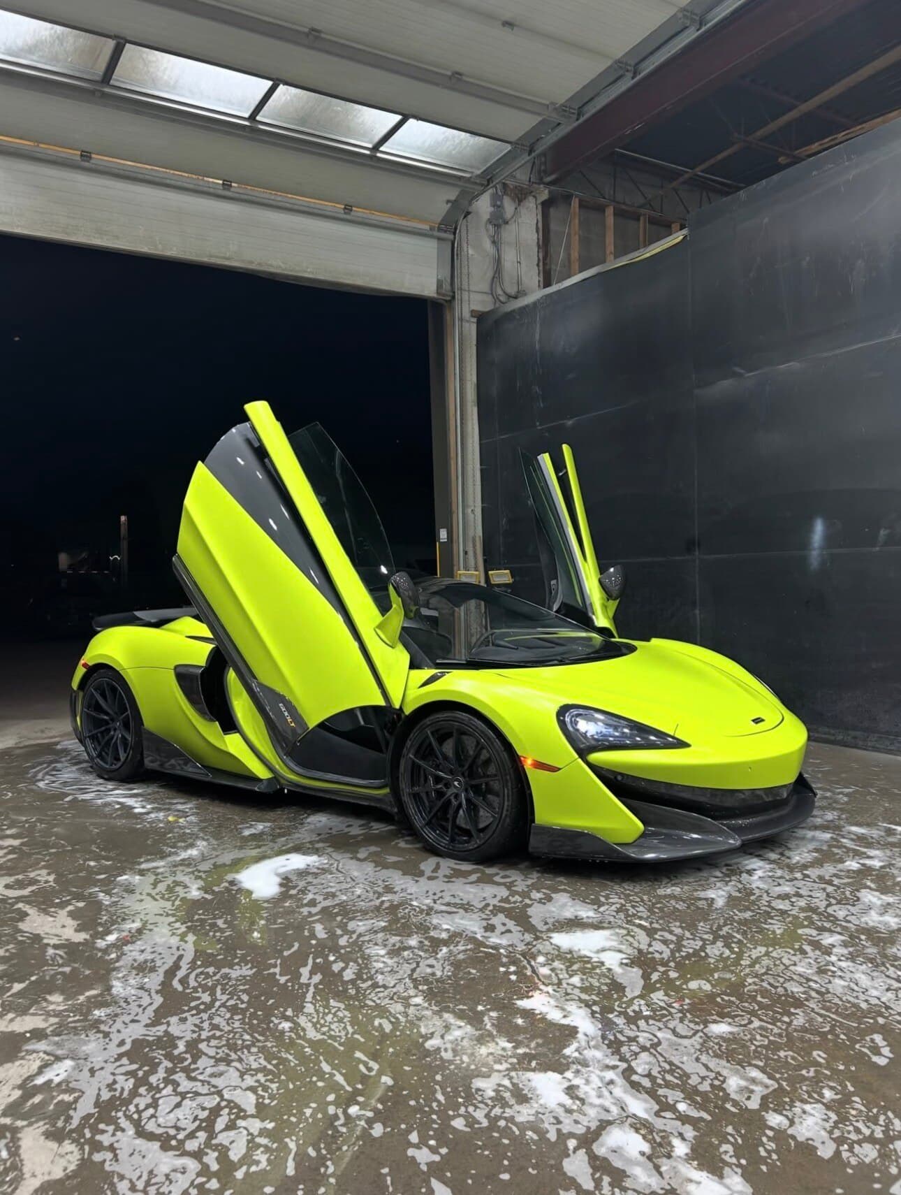 McLaren 600LT auto detailing by SoClean Detailz, Saint-Eustache