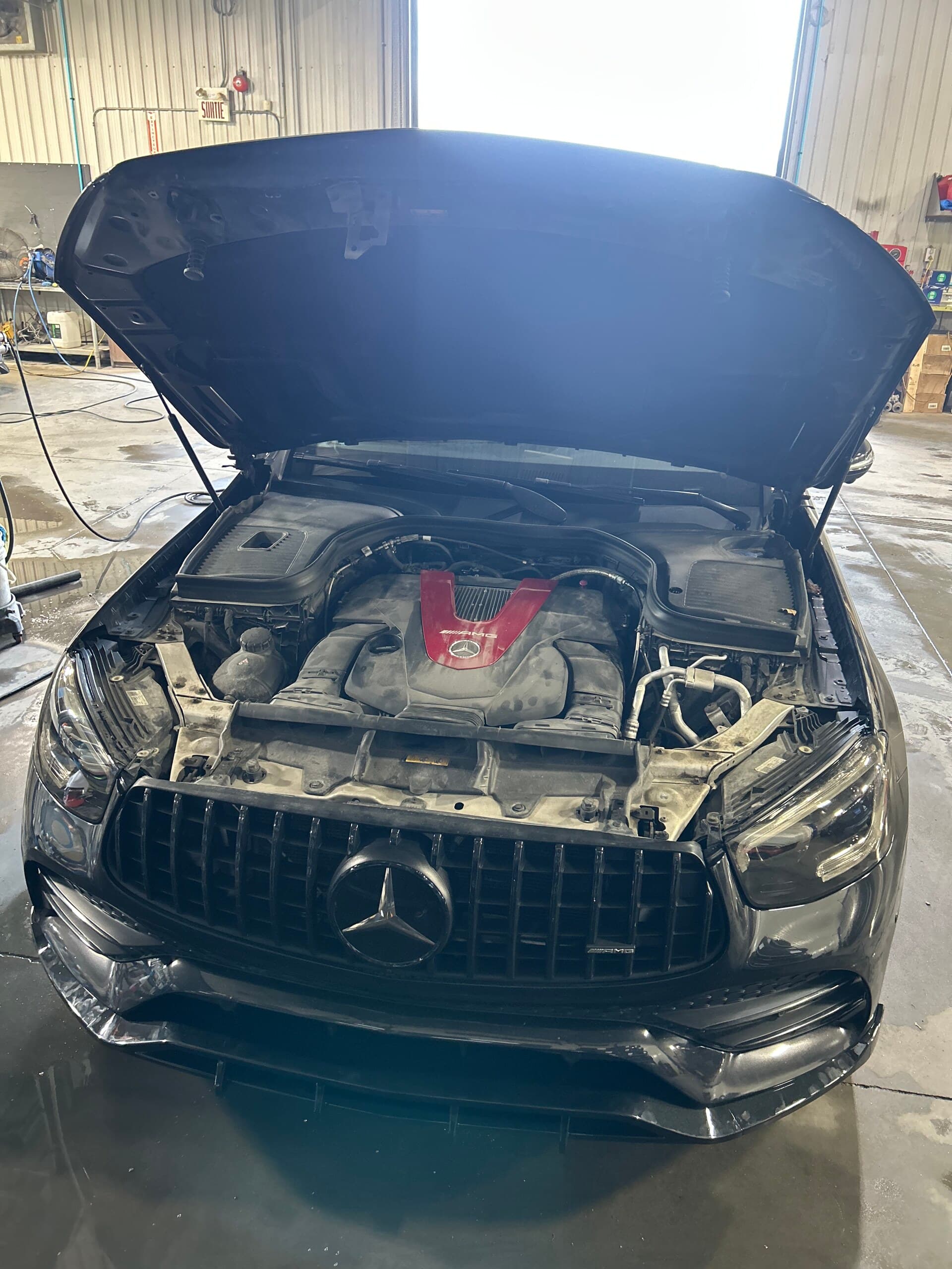 Mercedes-AMG auto detailing by SoClean Detailz, Saint-Eustache