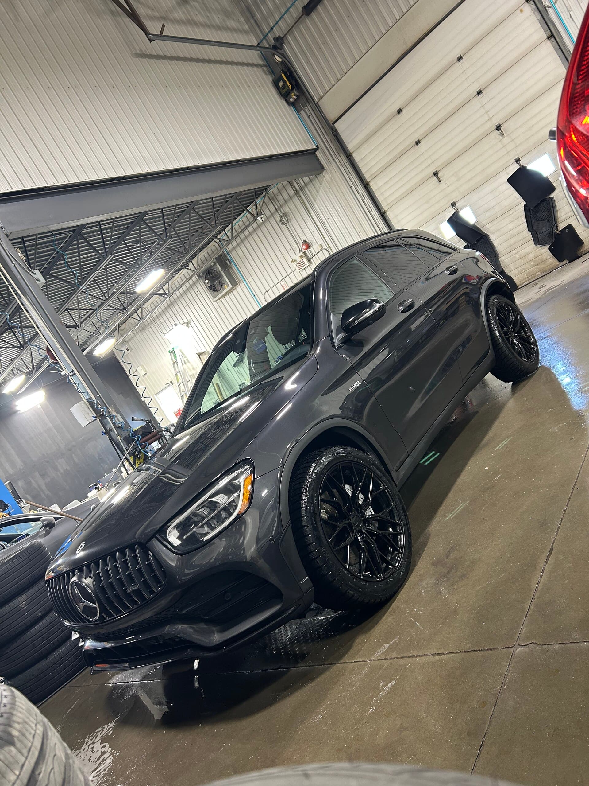 Mercedes Benz AMG 2