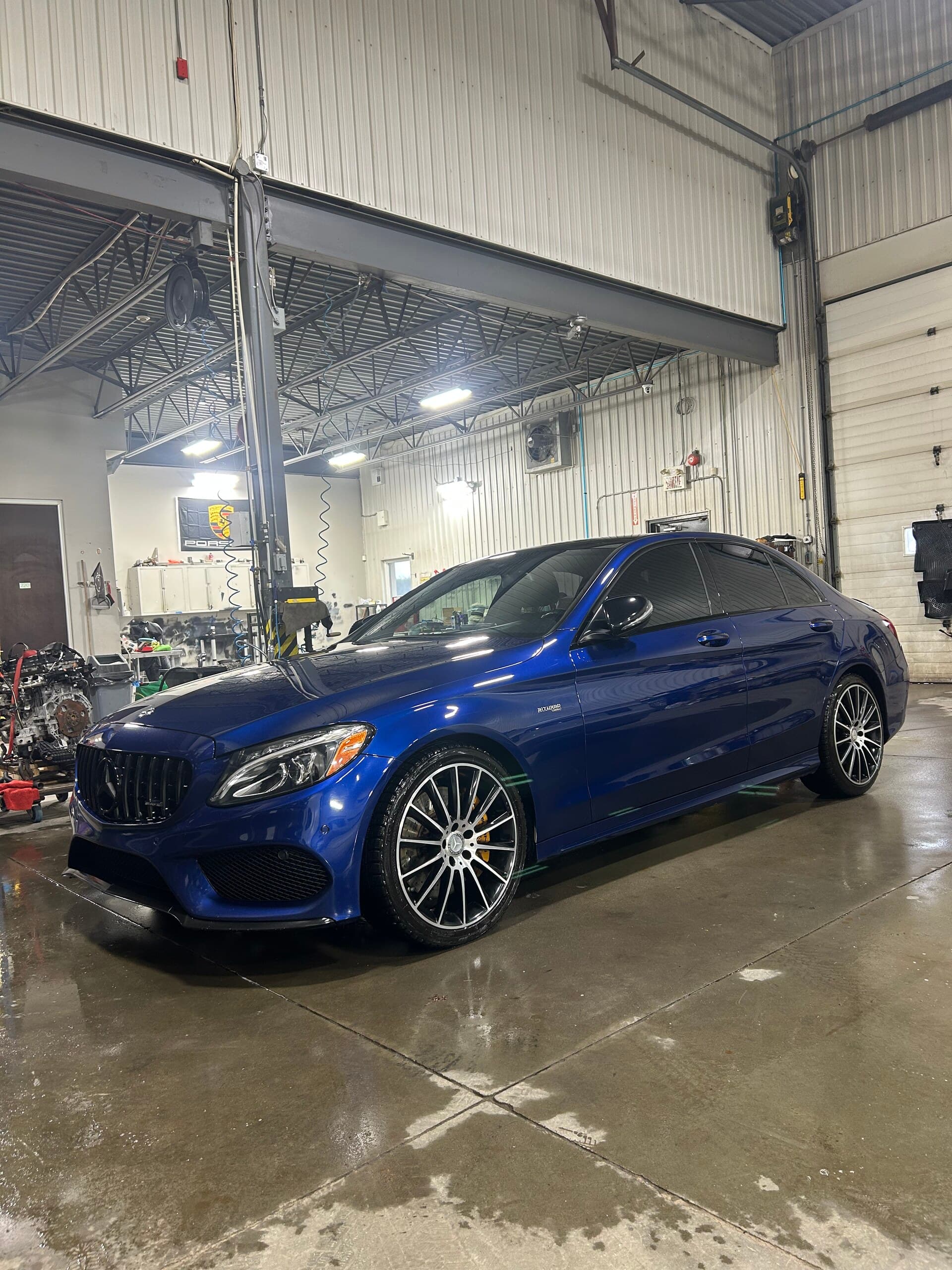 Mercedes-Benz C43 AMG