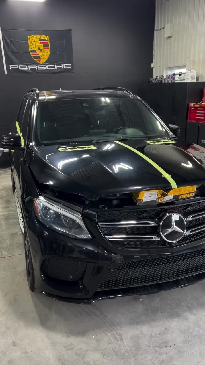 Mercedes-Benz GLC paint correction by SoClean Detailz, Saint-Eustache